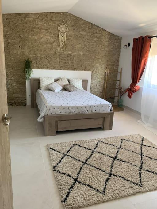 Maison De Vacances Toute Equipee A 5Mn Du Pont-Du-Gard Au Coeur De Sernhac Dış mekan fotoğraf